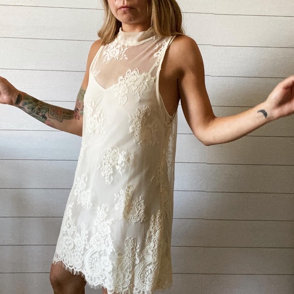 The Eyelash Lace Shift Dress - Picture 3 of 7